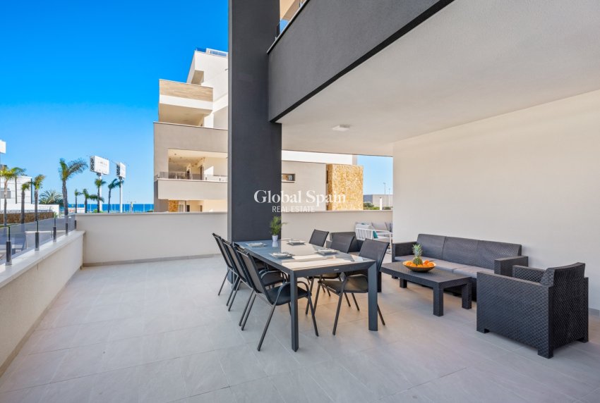 Revente - APPARTEMENT -
ORIHUELA COSTA - Playa Flamenca
