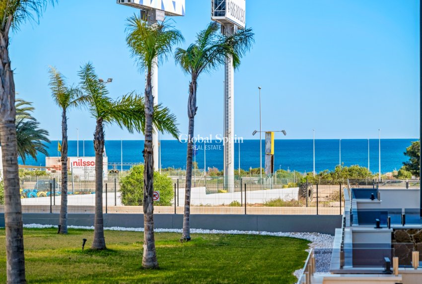 Revente - APPARTEMENT -
ORIHUELA COSTA - Playa Flamenca
