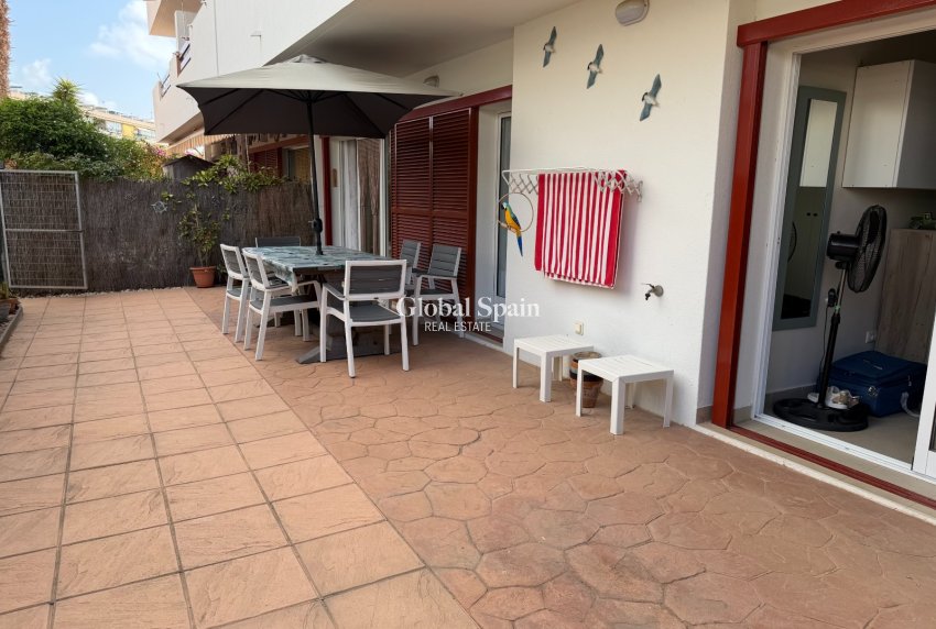 Revente - APPARTEMENT -
ORIHUELA COSTA - Playa Flamenca