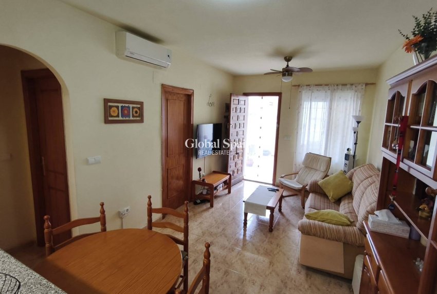 Revente - APPARTEMENT -
ORIHUELA COSTA - Playa Flamenca