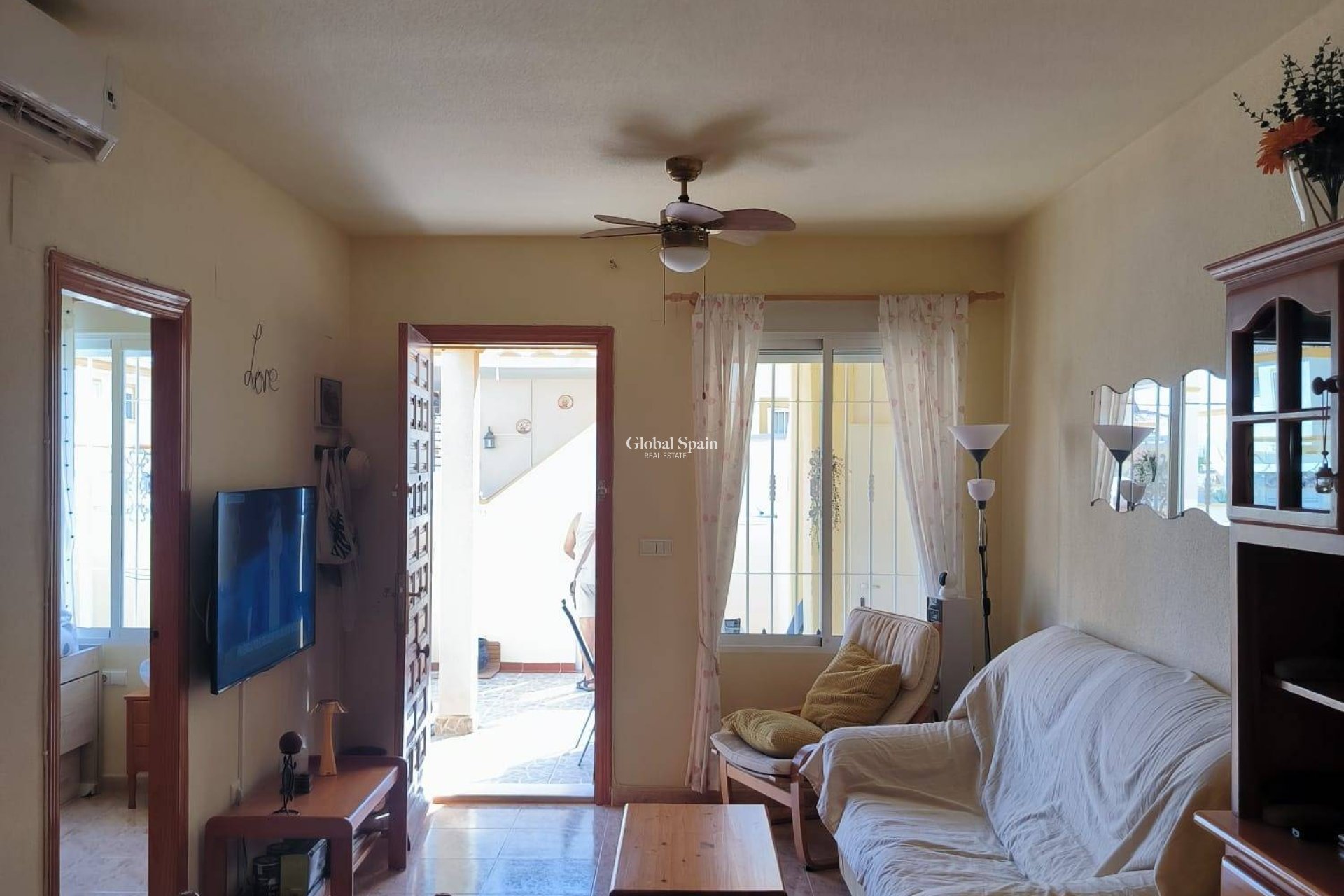 Revente - APPARTEMENT -
ORIHUELA COSTA - Playa Flamenca