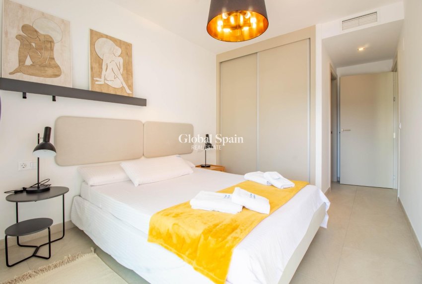 Revente - Appartement -
ORIHUELA COSTA - Playa Flamenca