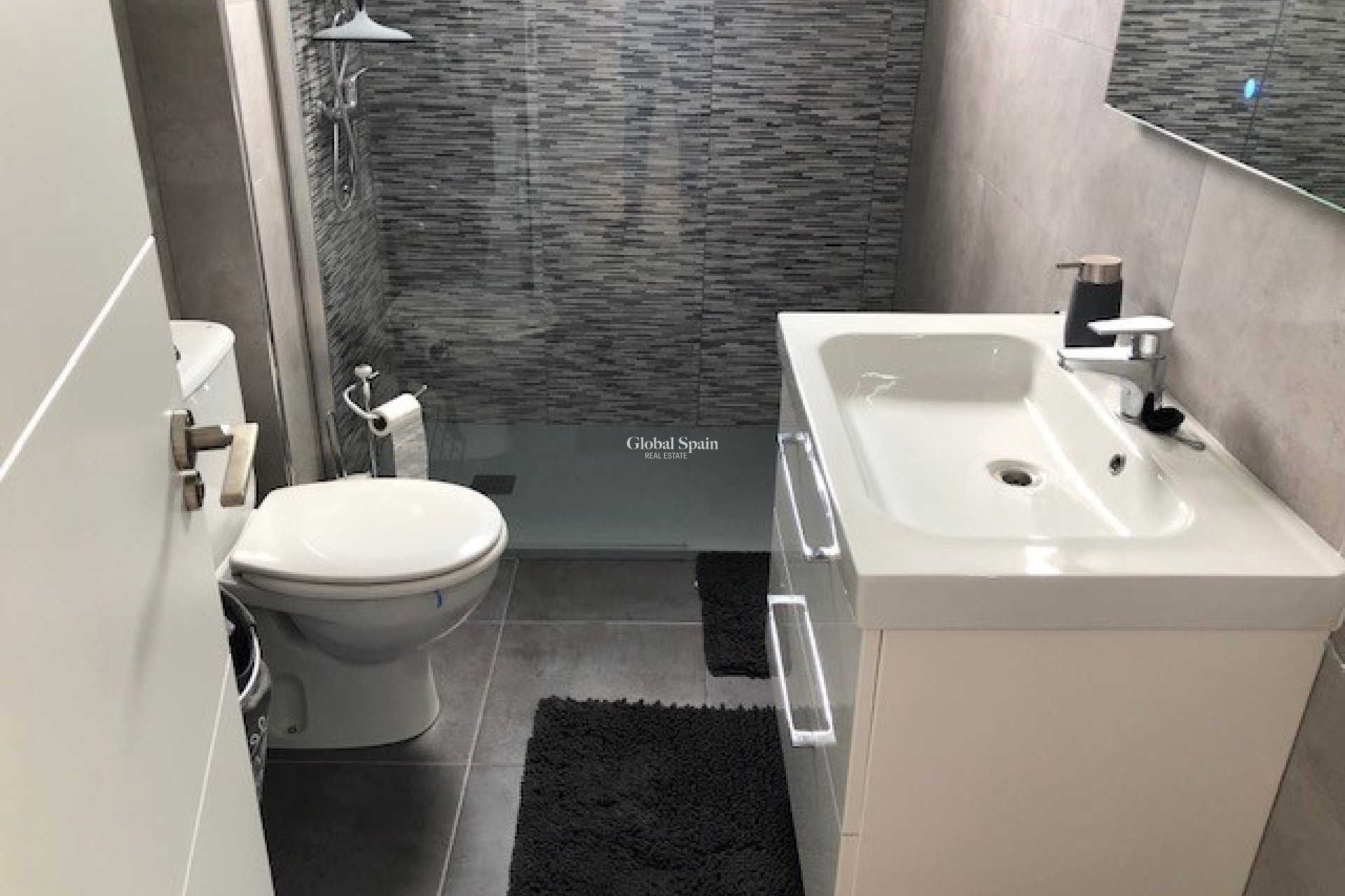 Revente - Appartement -
ORIHUELA COSTA - Punta Prima