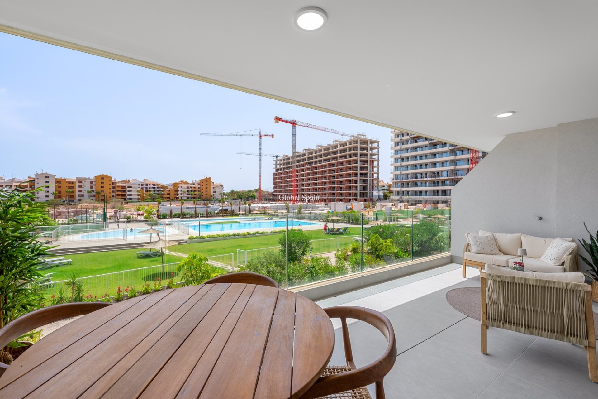 Revente - APPARTEMENT -
ORIHUELA COSTA - Punta Prima