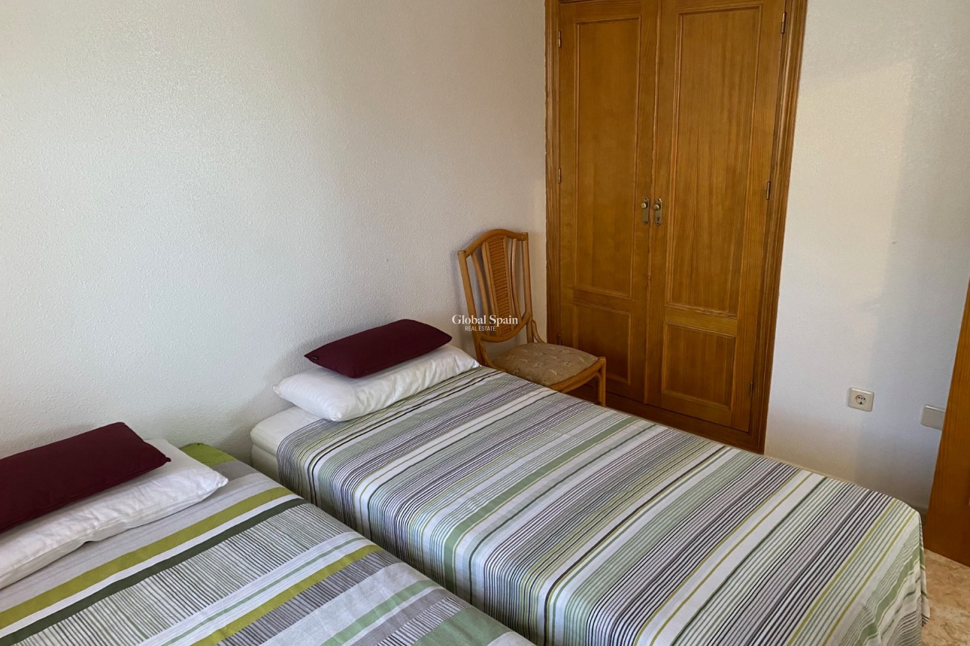 Revente - APPARTEMENT -
ORIHUELA COSTA - Punta Prima