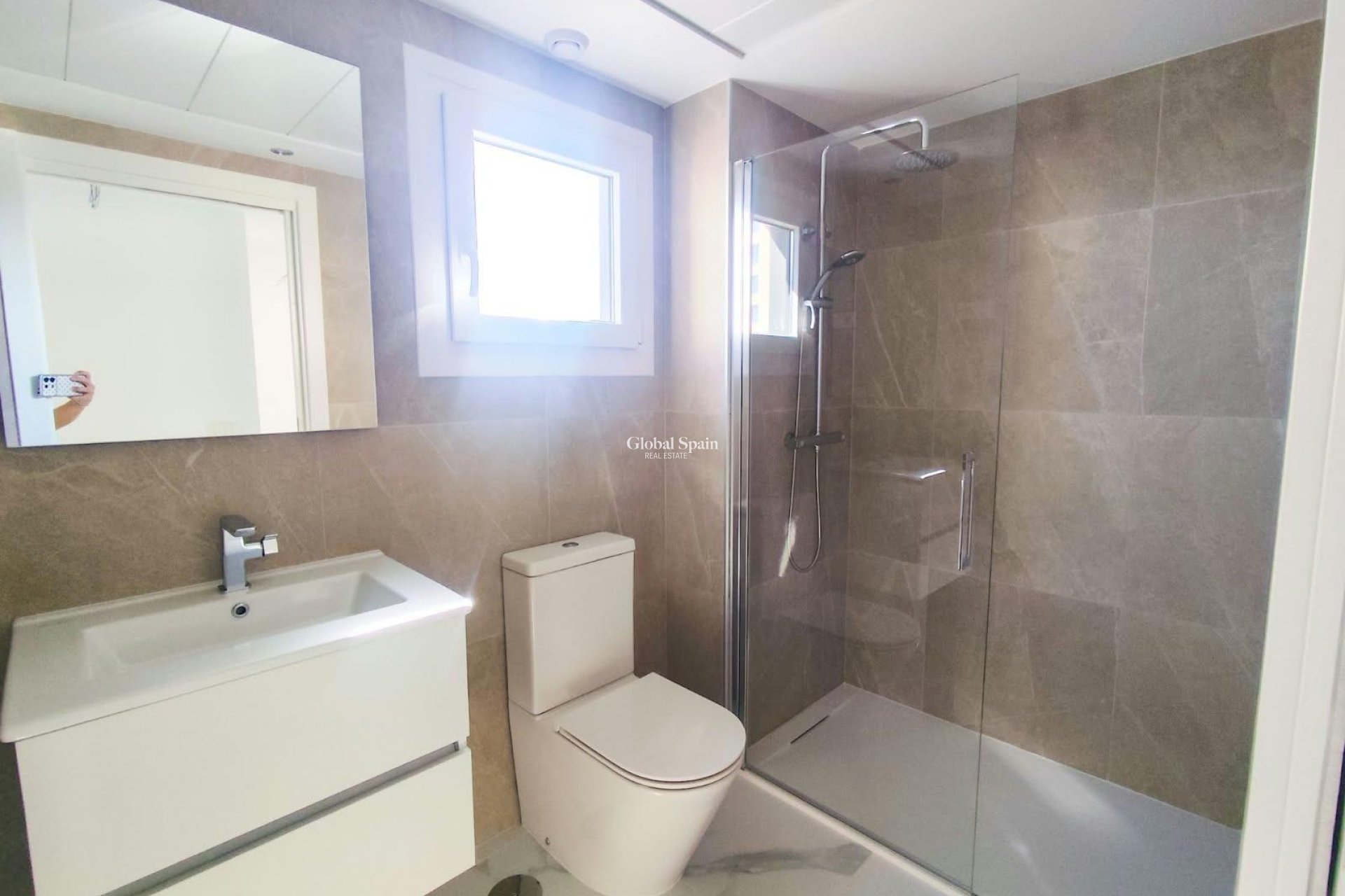 Revente - APPARTEMENT -
ORIHUELA COSTA - Punta Prima