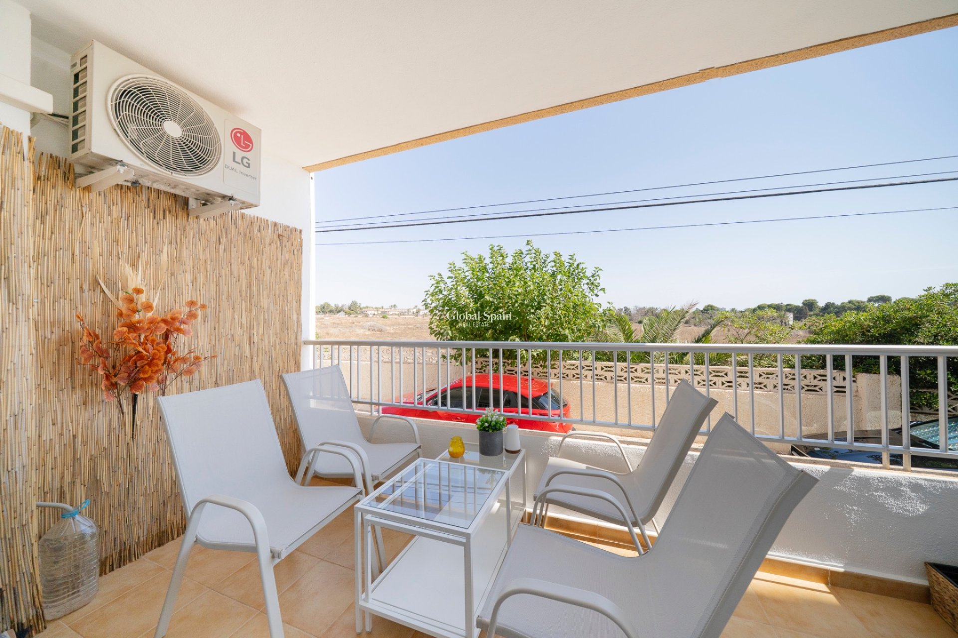 Revente - Appartement -
ORIHUELA COSTA - Punta Prima