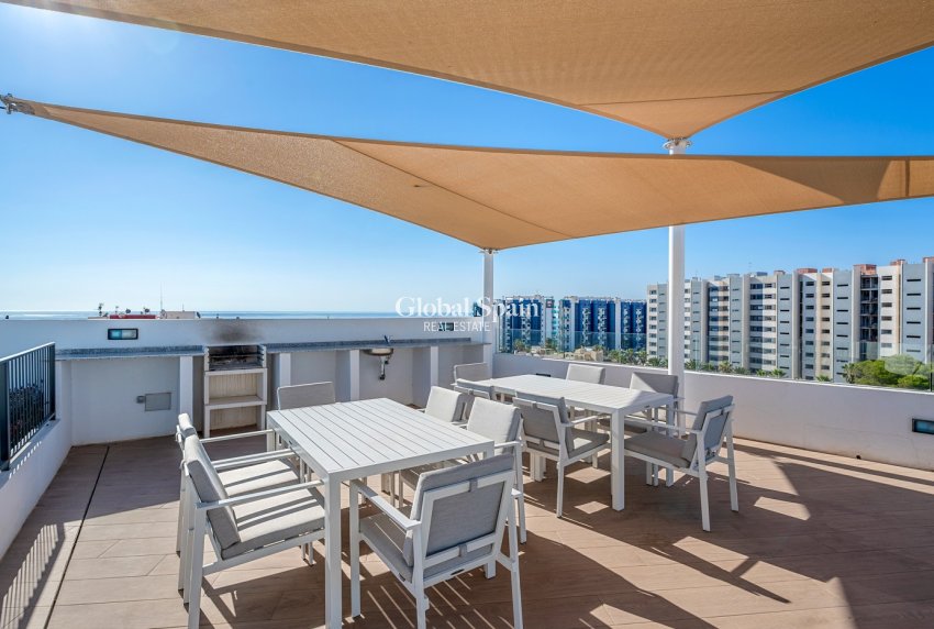 Revente - Appartement -
ORIHUELA COSTA - Punta Prima