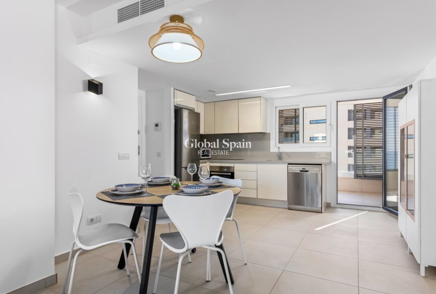 Revente - Appartement -
ORIHUELA COSTA - Punta Prima