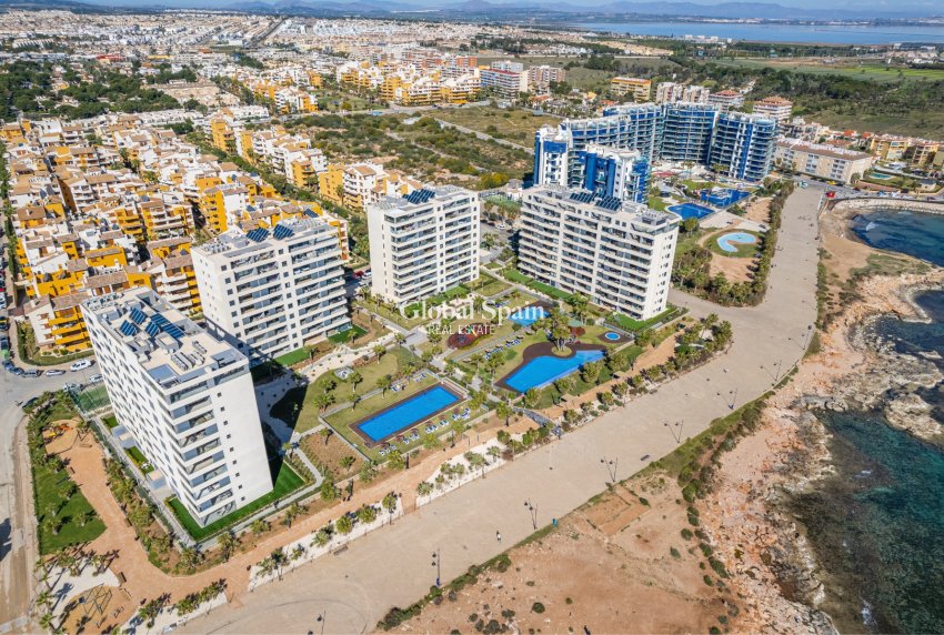 Revente - Appartement -
ORIHUELA COSTA - Punta Prima