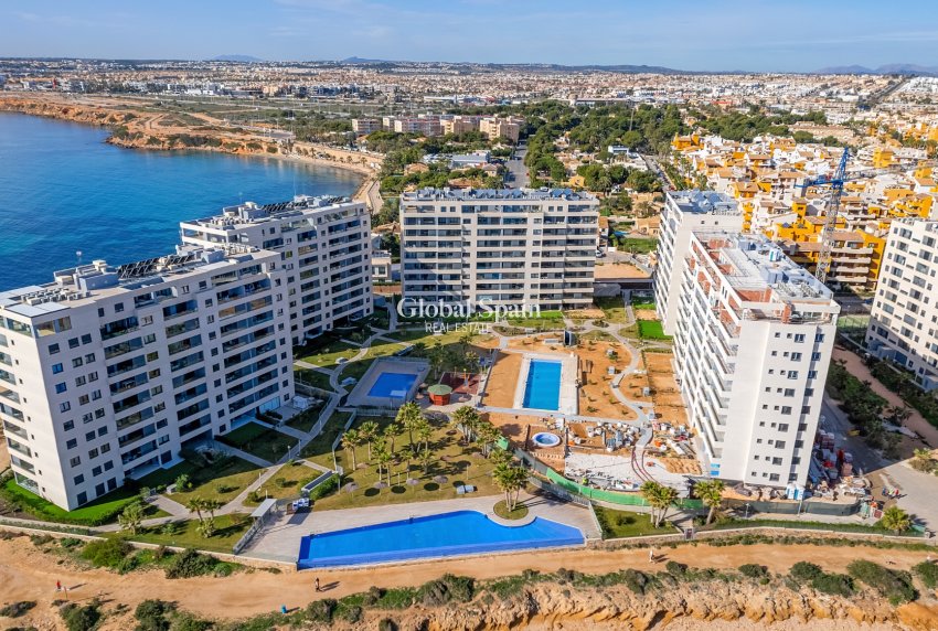 Revente - Appartement -
ORIHUELA COSTA - Punta Prima