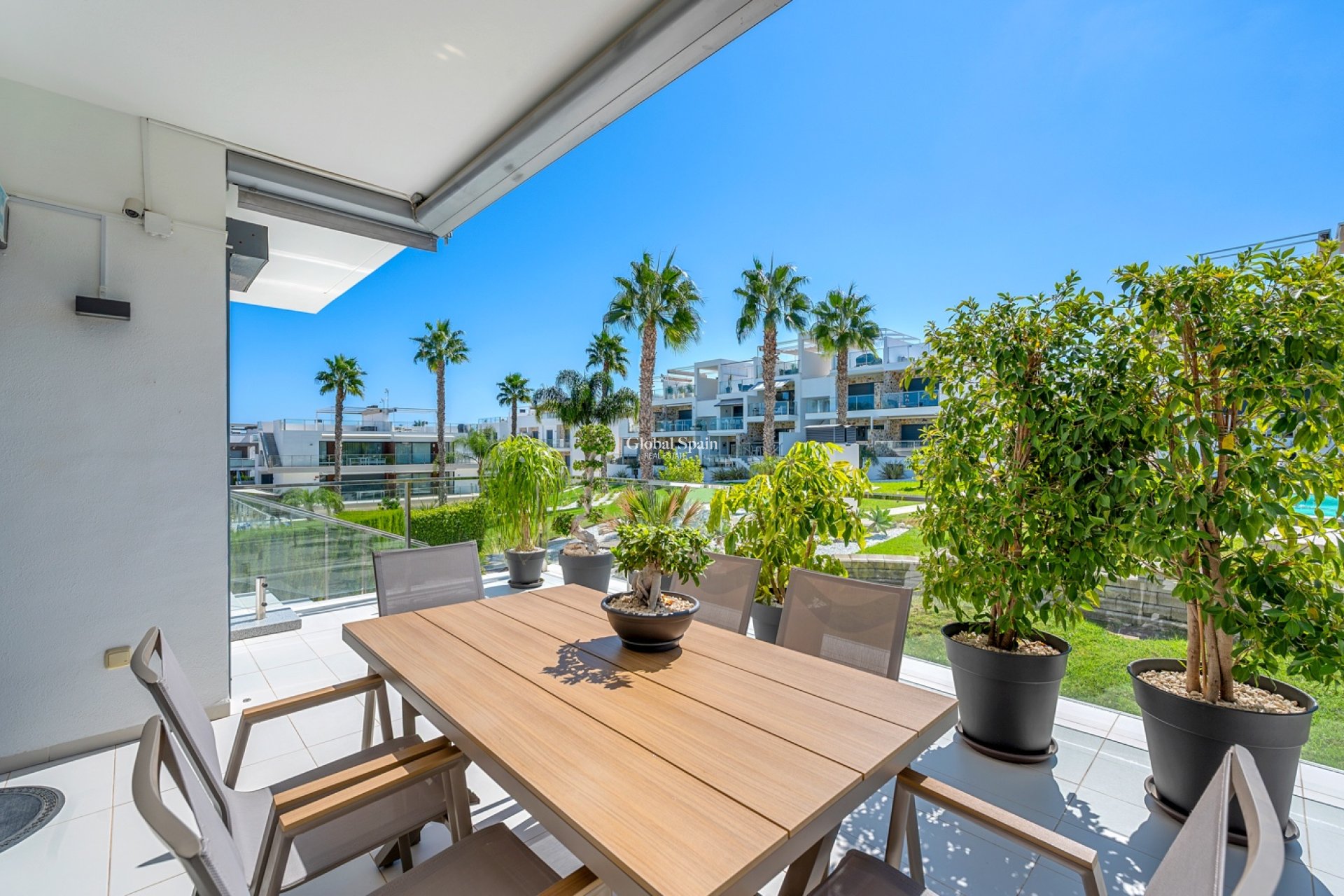 Revente - Appartement -
ORIHUELA COSTA - Punta Prima