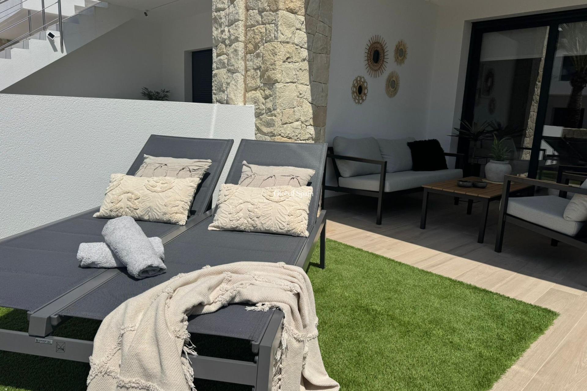 Revente - APPARTEMENT -
ORIHUELA COSTA - Rocio Del Mar