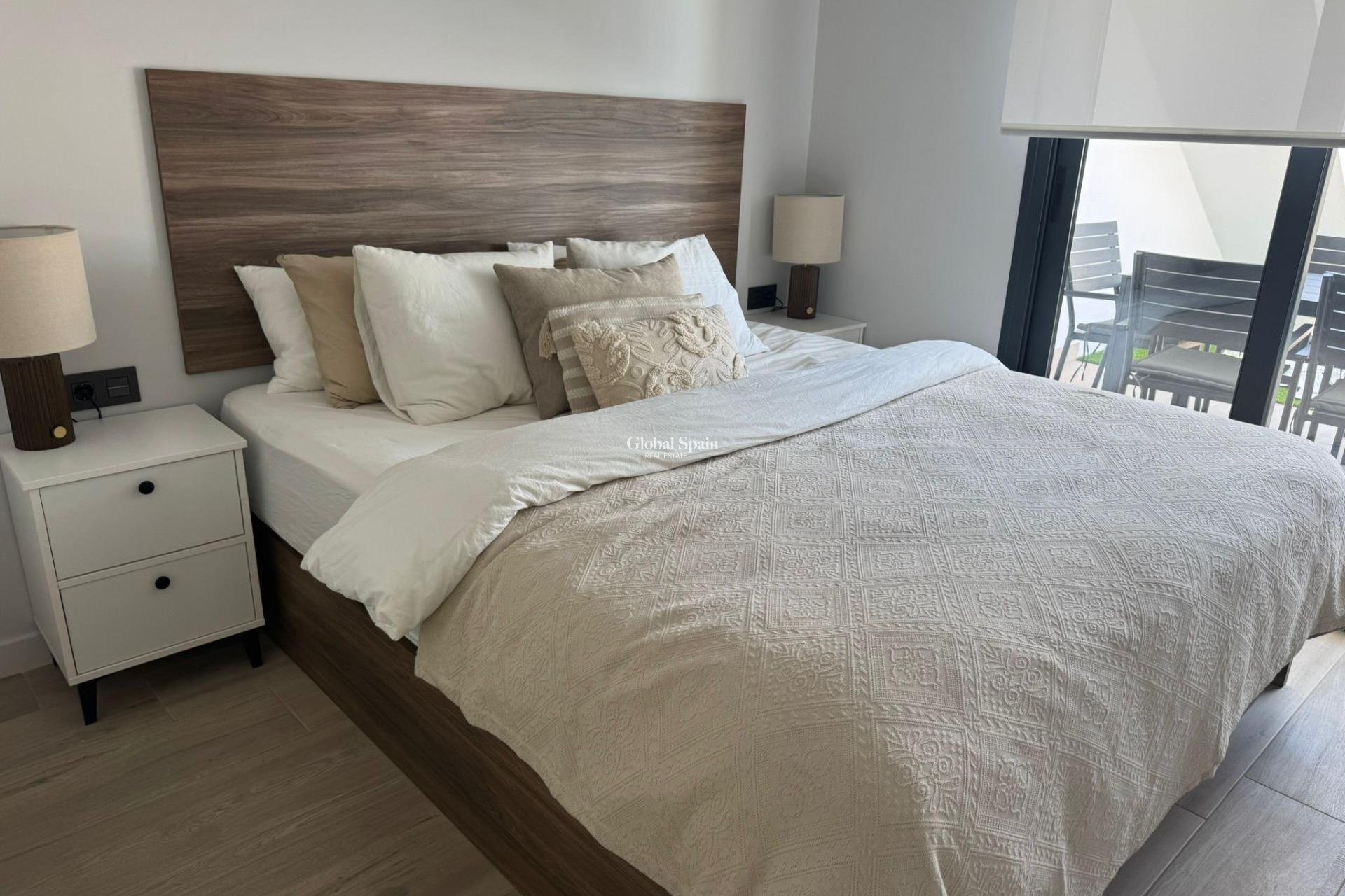 Revente - APPARTEMENT -
ORIHUELA COSTA - Rocio Del Mar