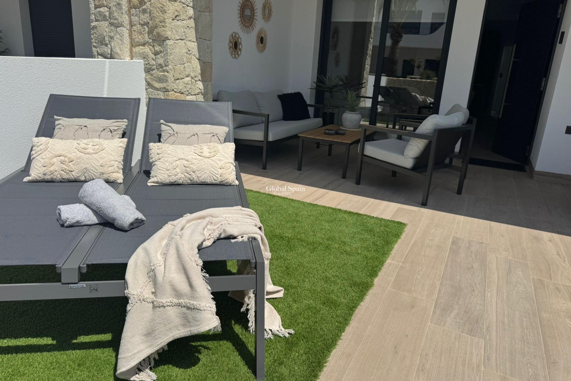 Revente - APPARTEMENT -
ORIHUELA COSTA - Rocio Del Mar