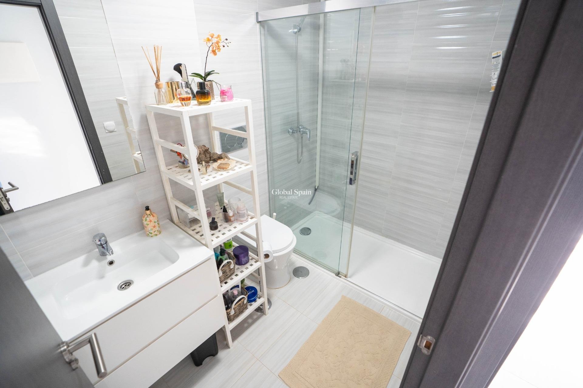 Revente - APPARTEMENT -
ORIHUELA COSTA - Rocio Del Mar