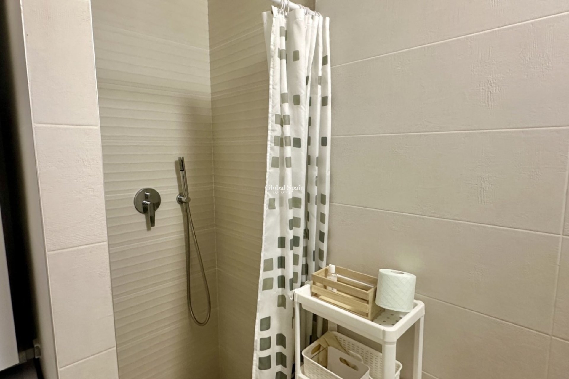 Revente - Appartement -
ORIHUELA COSTA - VILLAMARTÍN