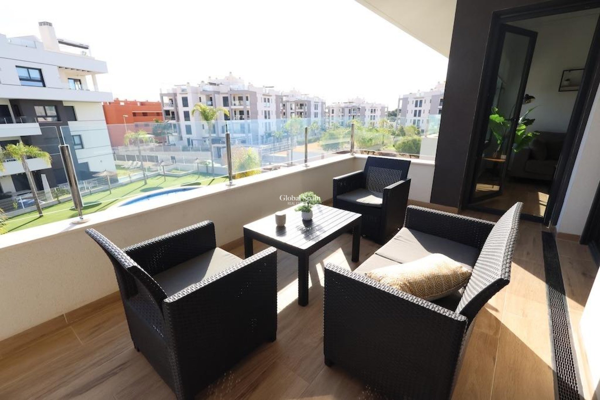 Revente - Appartement -
ORIHUELA COSTA - VILLAMARTÍN