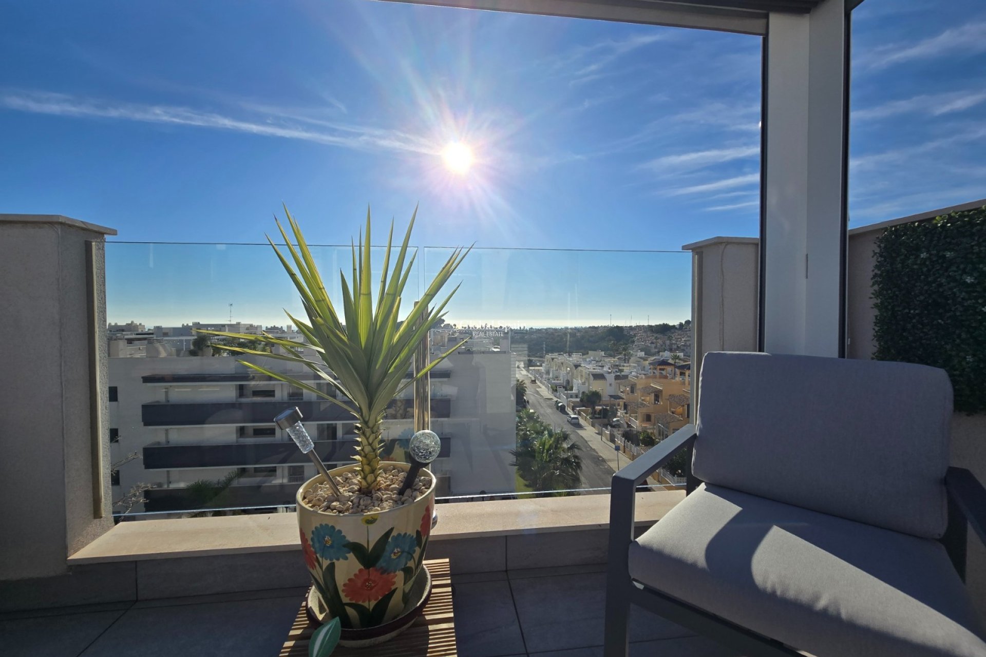 Revente - APPARTEMENT -
ORIHUELA COSTA - Villamartín *