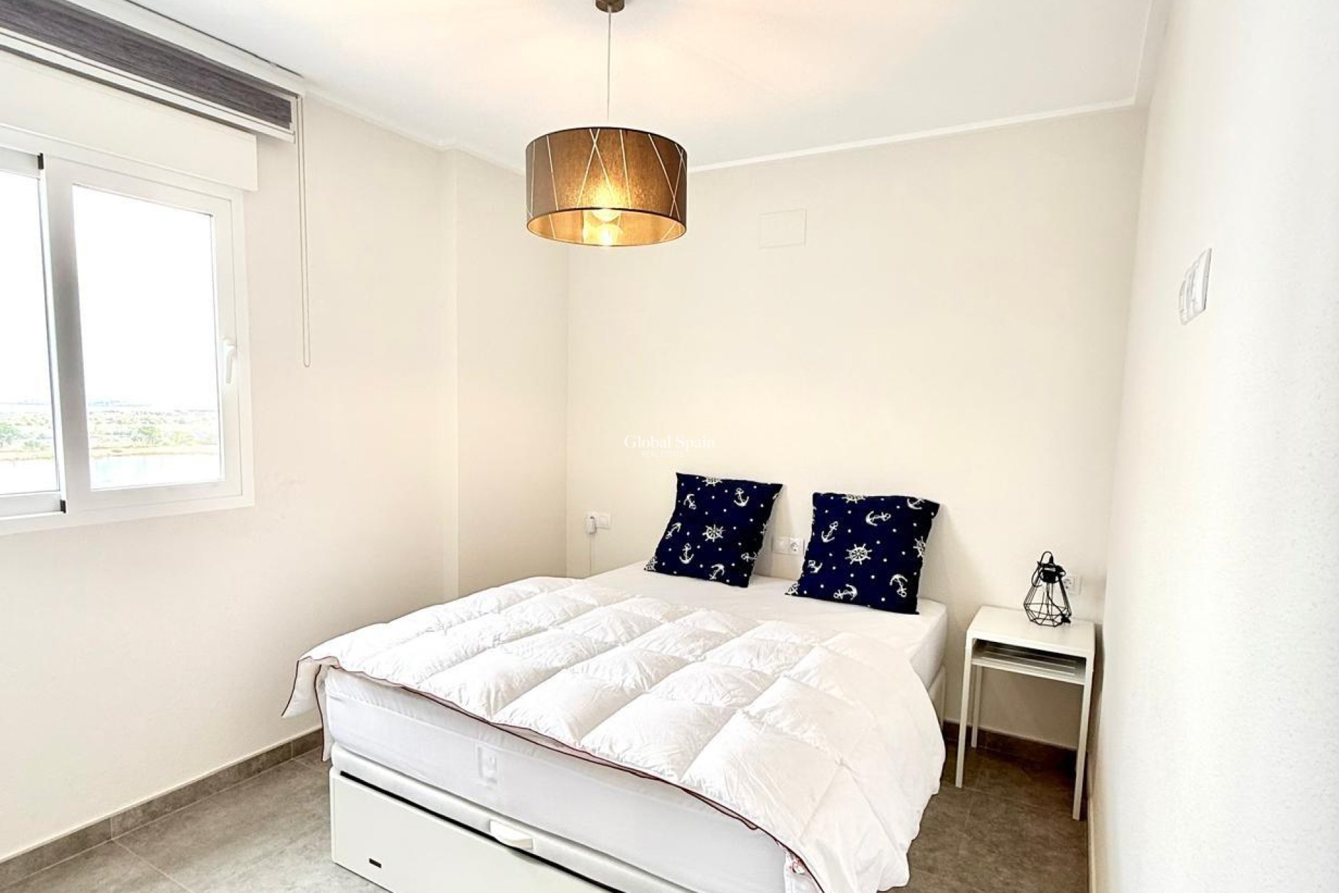 Revente - APPARTEMENT -
ORIHUELA COSTA - VILLAMARTÍN