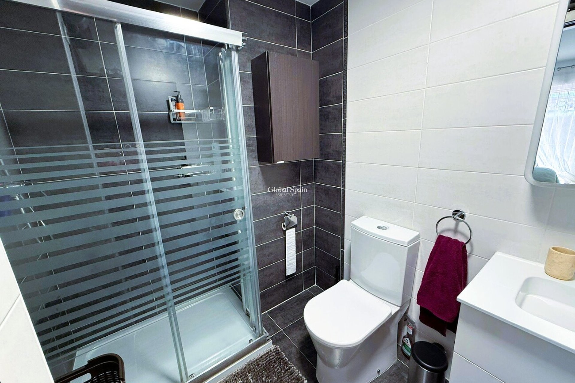 Revente - APPARTEMENT -
ORIHUELA COSTA - VILLAMARTÍN