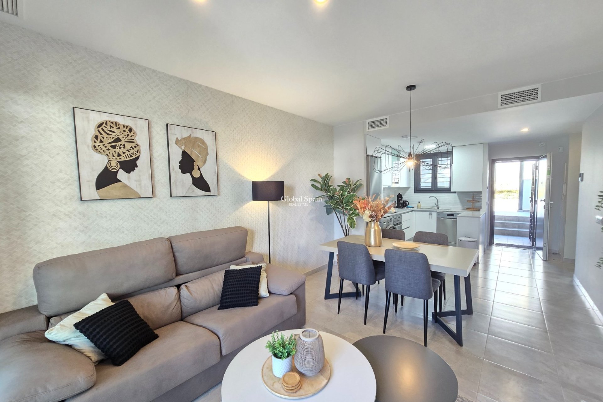Revente - APPARTEMENT -
ORIHUELA COSTA - Villamartín *