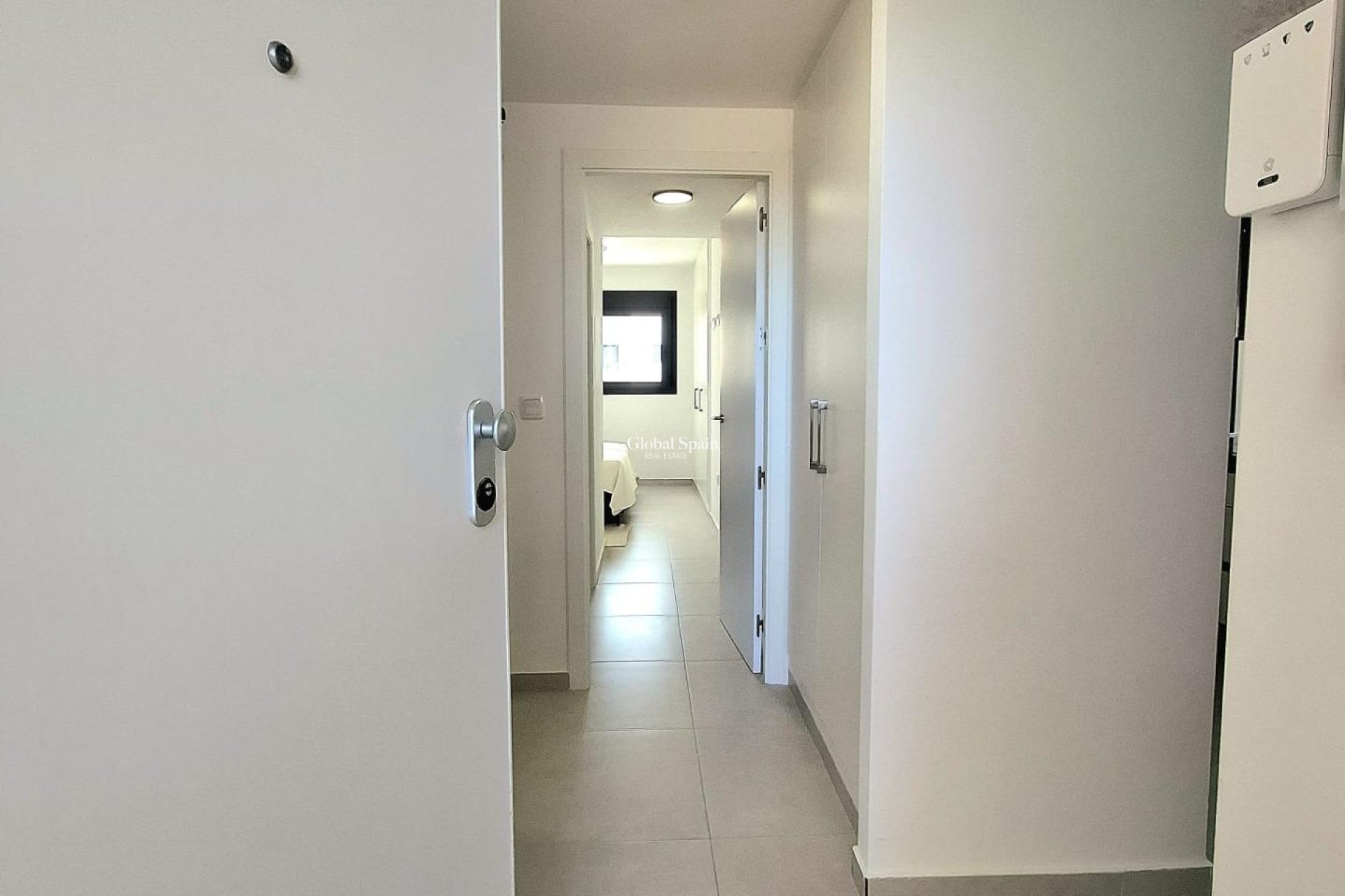 Revente - APPARTEMENT -
ORIHUELA COSTA - VILLAMARTÍN