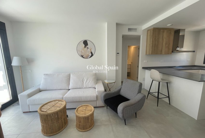 Revente - APPARTEMENT -
Orihuela Costa - Villamartin