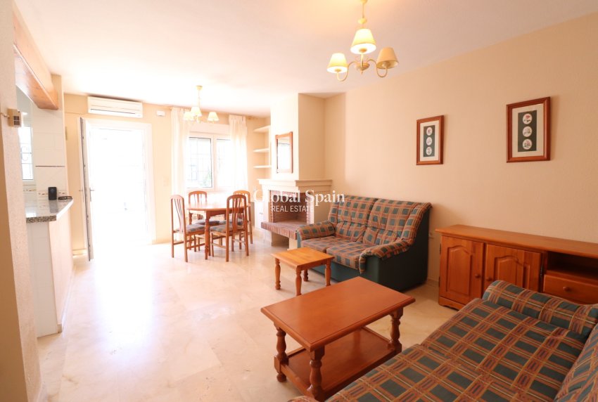 Revente - APPARTEMENT -
Orihuela Costa - Villamartin