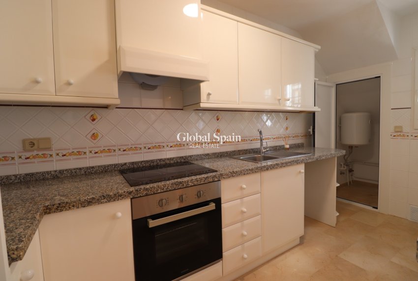 Revente - APPARTEMENT -
Orihuela Costa - Villamartin