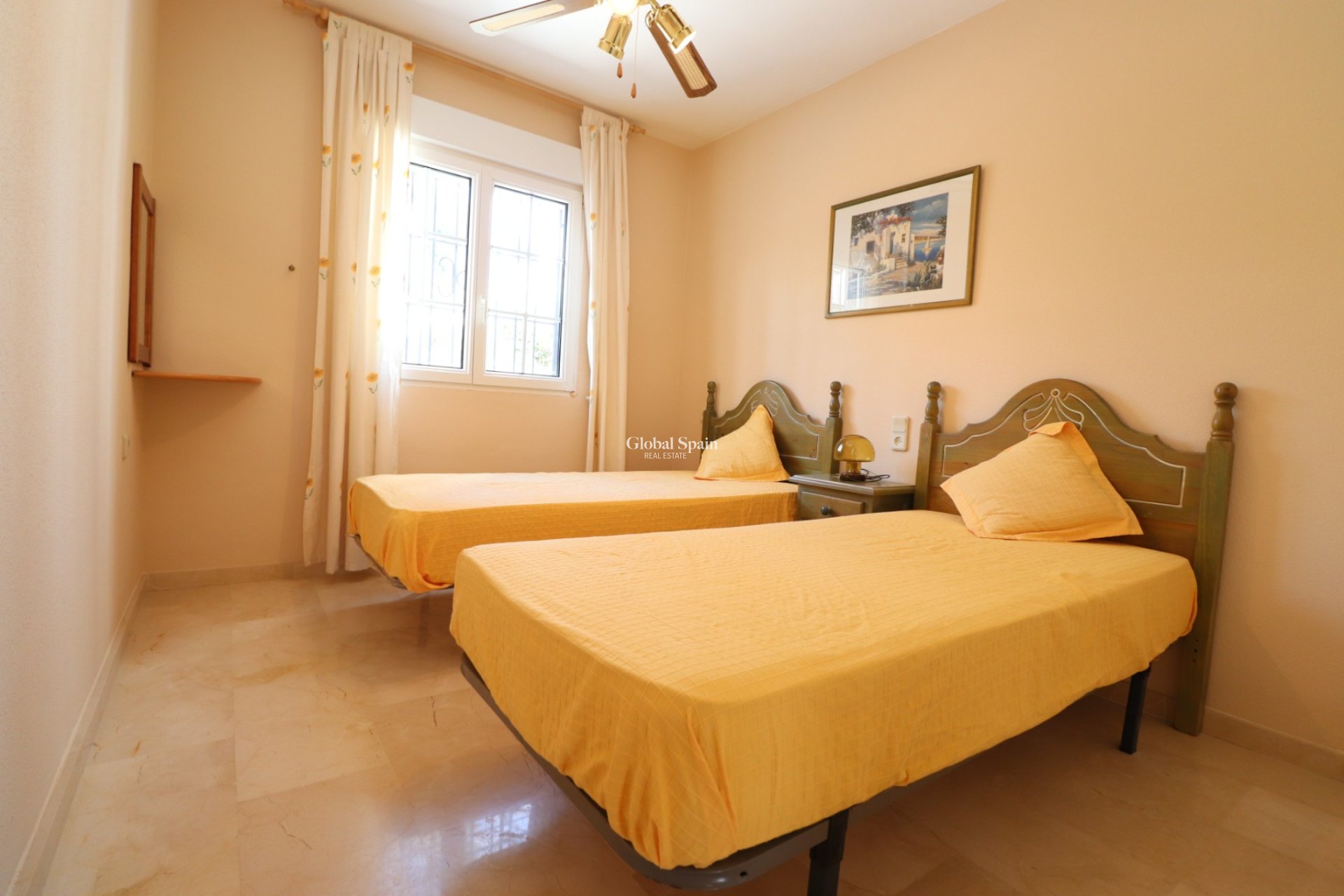 Revente - APPARTEMENT -
Orihuela Costa - Villamartin