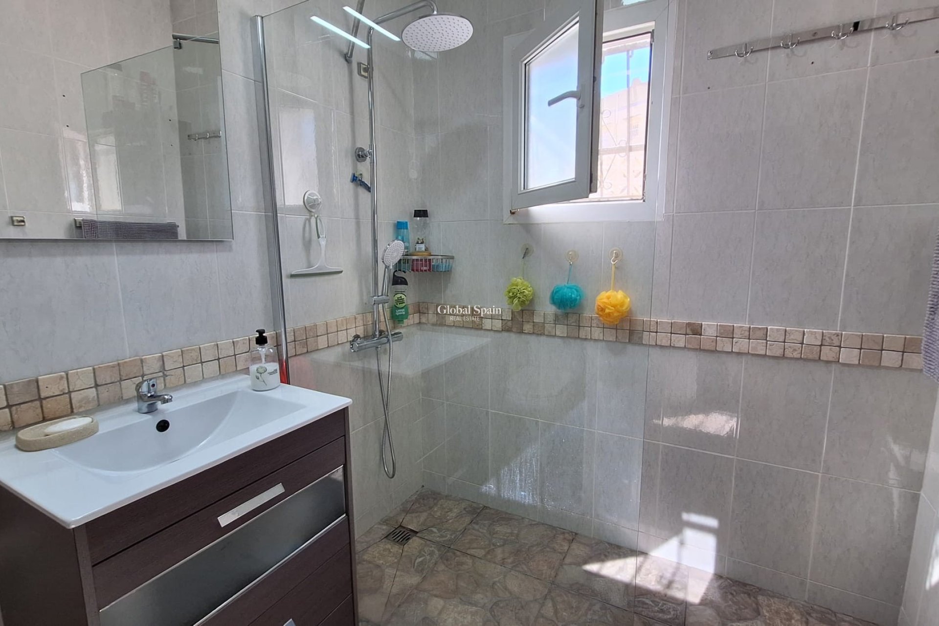 Revente - APPARTEMENT -
Orihuela Costa - Villamartin