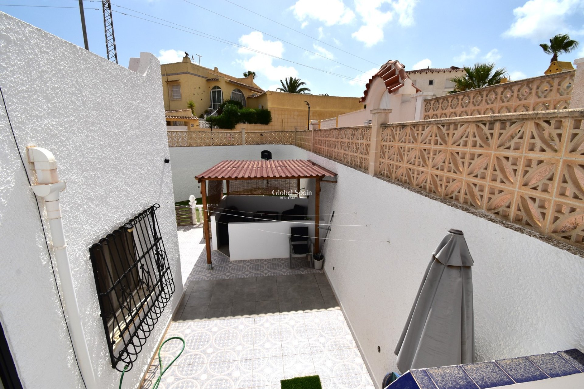 Revente - APPARTEMENT -
Orihuela Costa - Villamartin