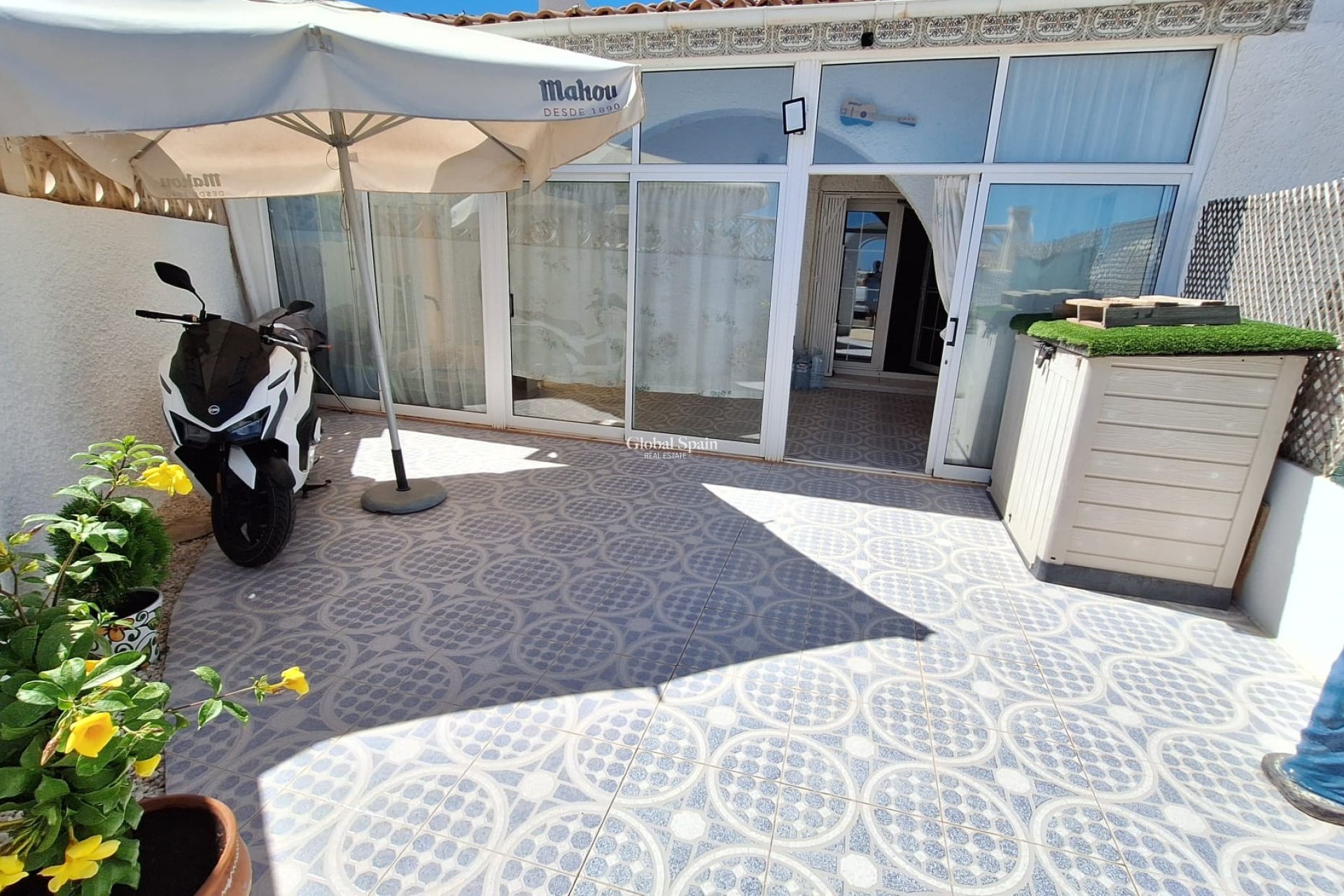 Revente - APPARTEMENT -
Orihuela Costa - Villamartin