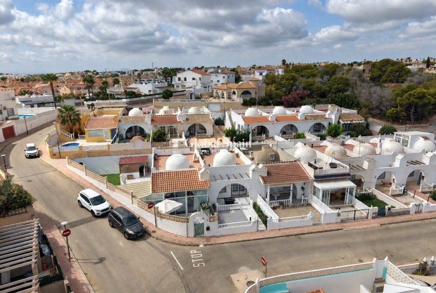 Revente - APPARTEMENT -
Orihuela Costa - Villamartin