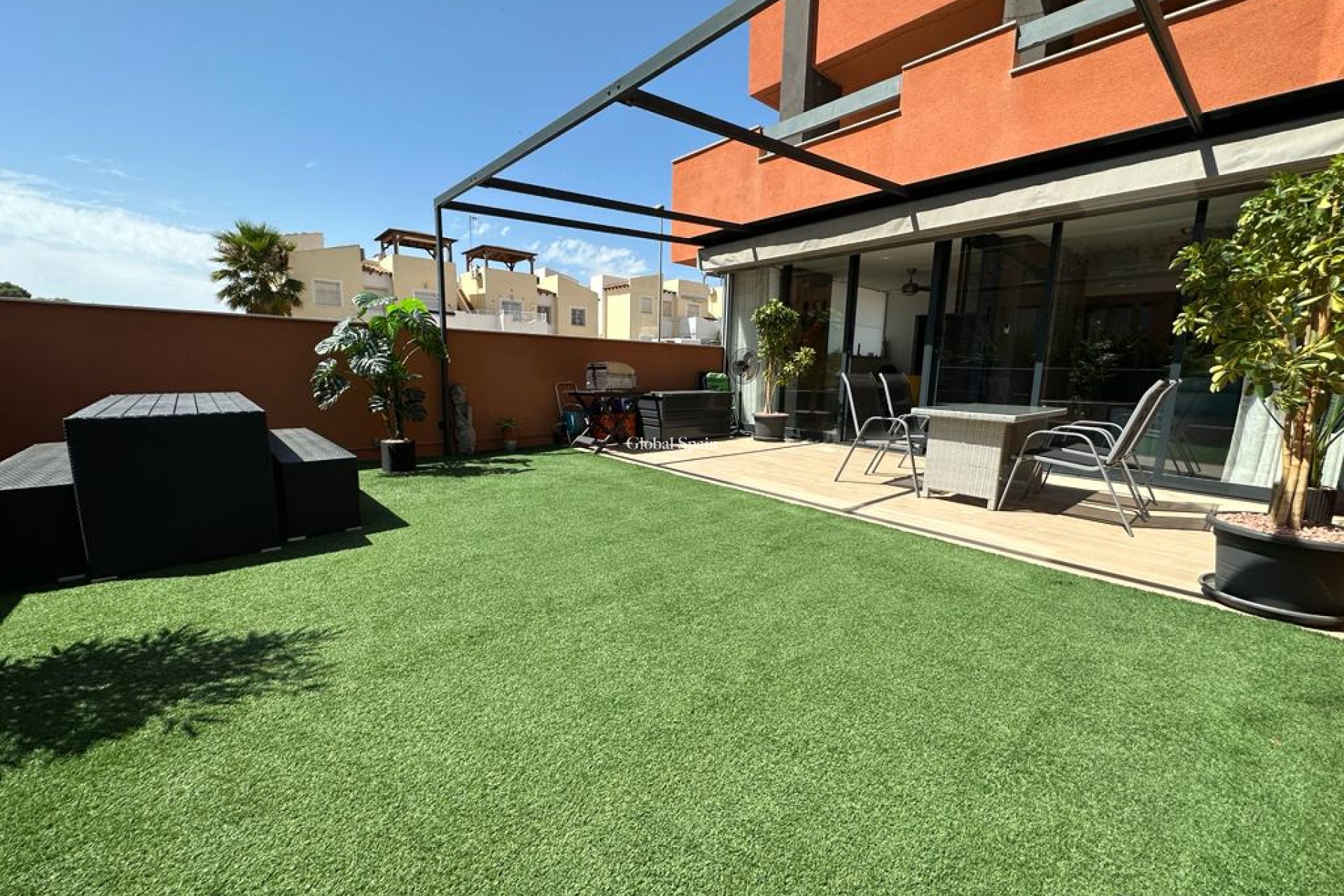 Revente - Appartement -
ORIHUELA COSTA - VILLAMARTÍN