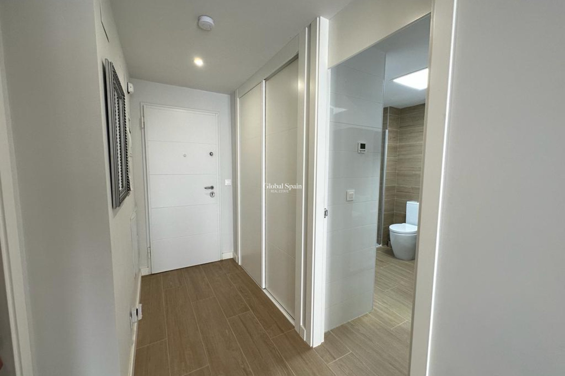 Revente - Appartement -
ORIHUELA COSTA - VILLAMARTÍN