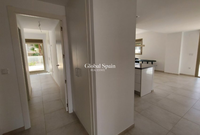 Revente - Appartement -
ORIHUELA COSTA - VILLAMARTÍN