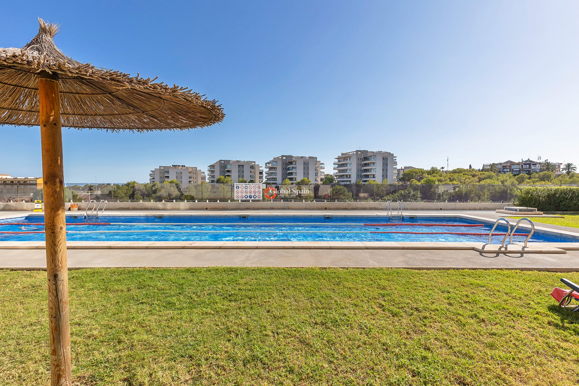 Revente - Appartement -
ORIHUELA COSTA - VILLAMARTÍN