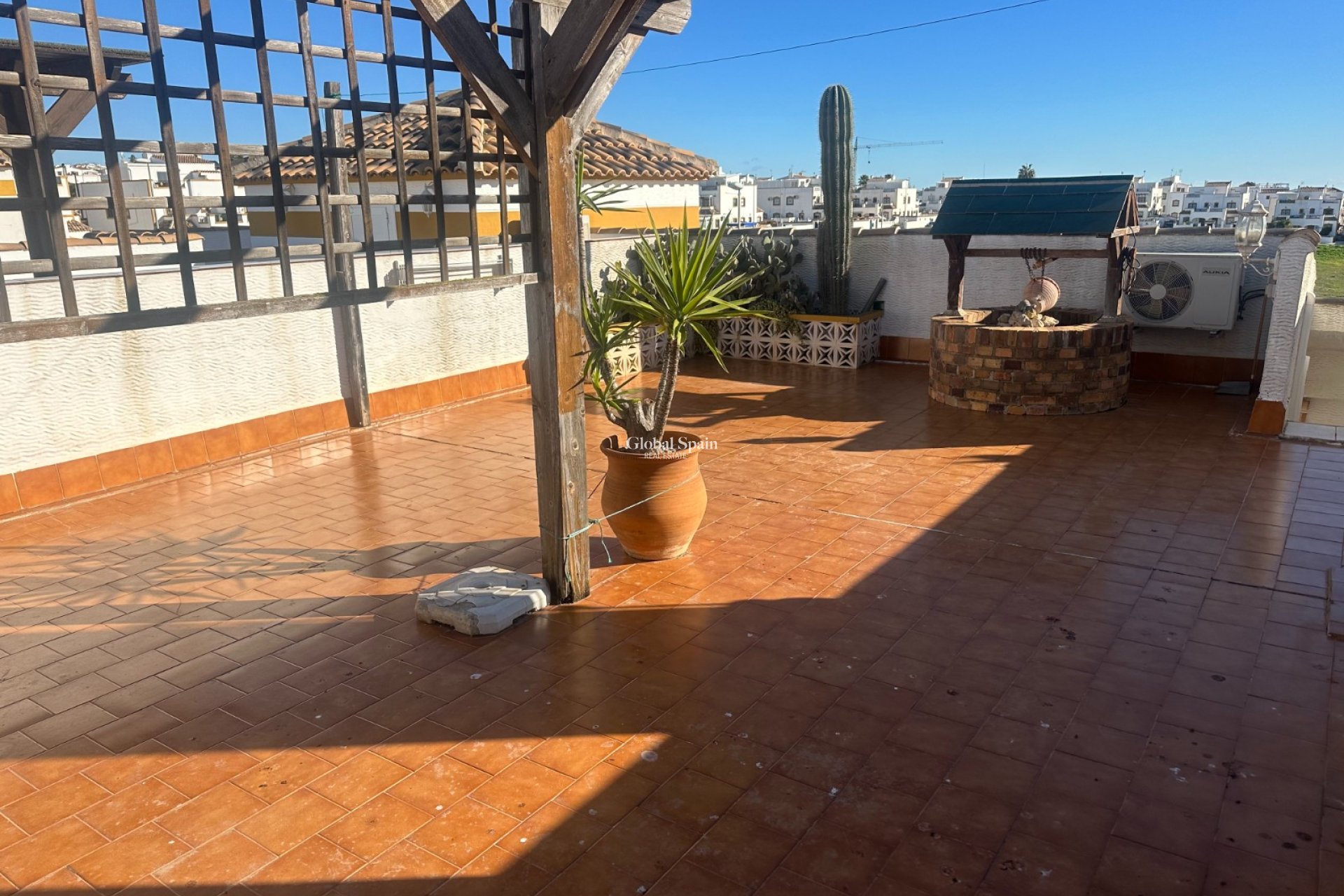 Revente - APPARTEMENT -
ORIHUELA - Entre Naranjos
