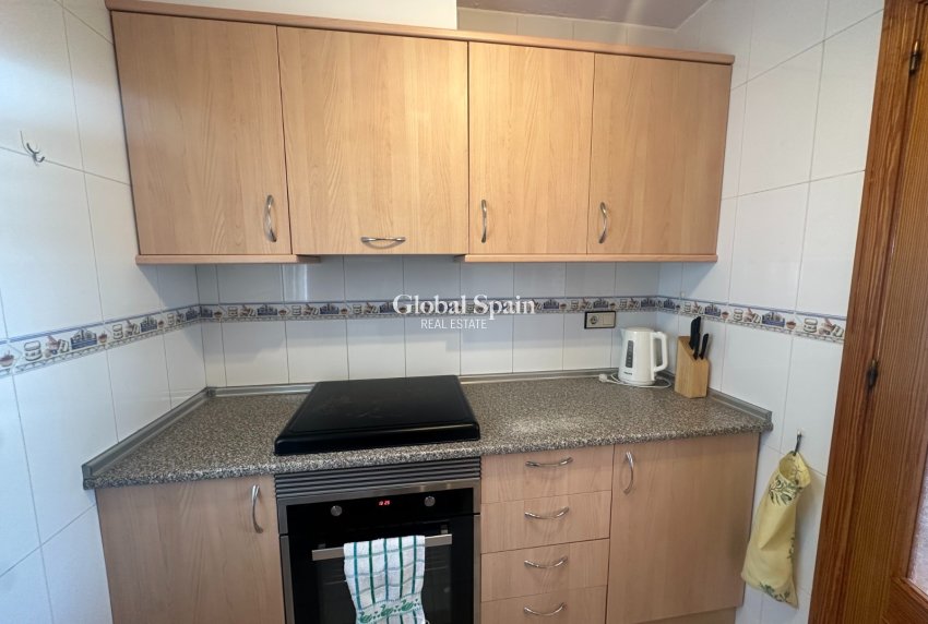 Revente - APPARTEMENT -
ORIHUELA - Entre Naranjos