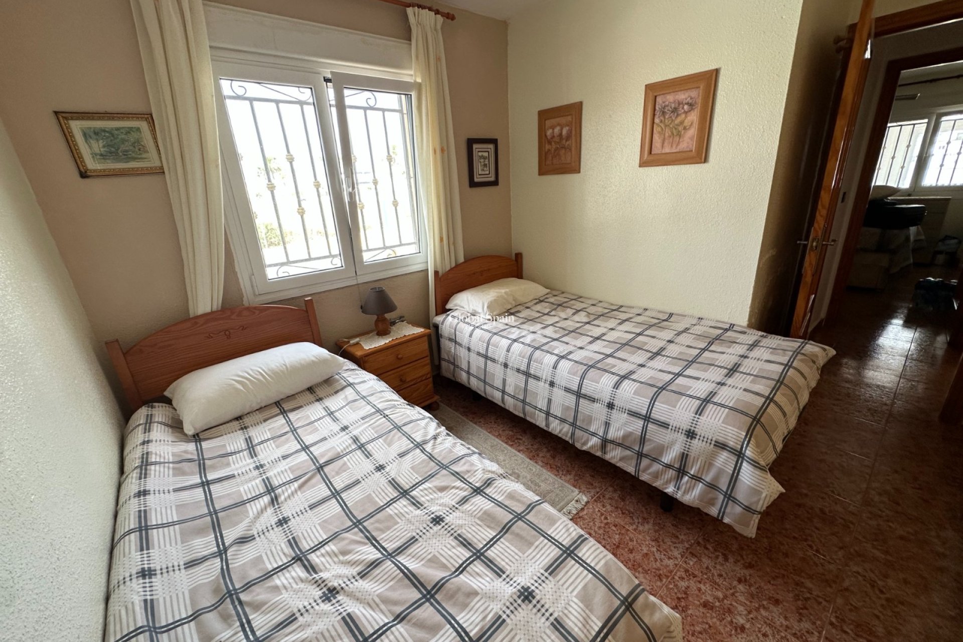 Revente - APPARTEMENT -
ORIHUELA - Entre Naranjos
