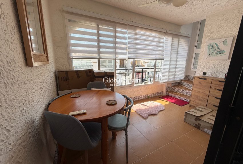 Revente - APPARTEMENT -
ORIHUELA - Entre Naranjos