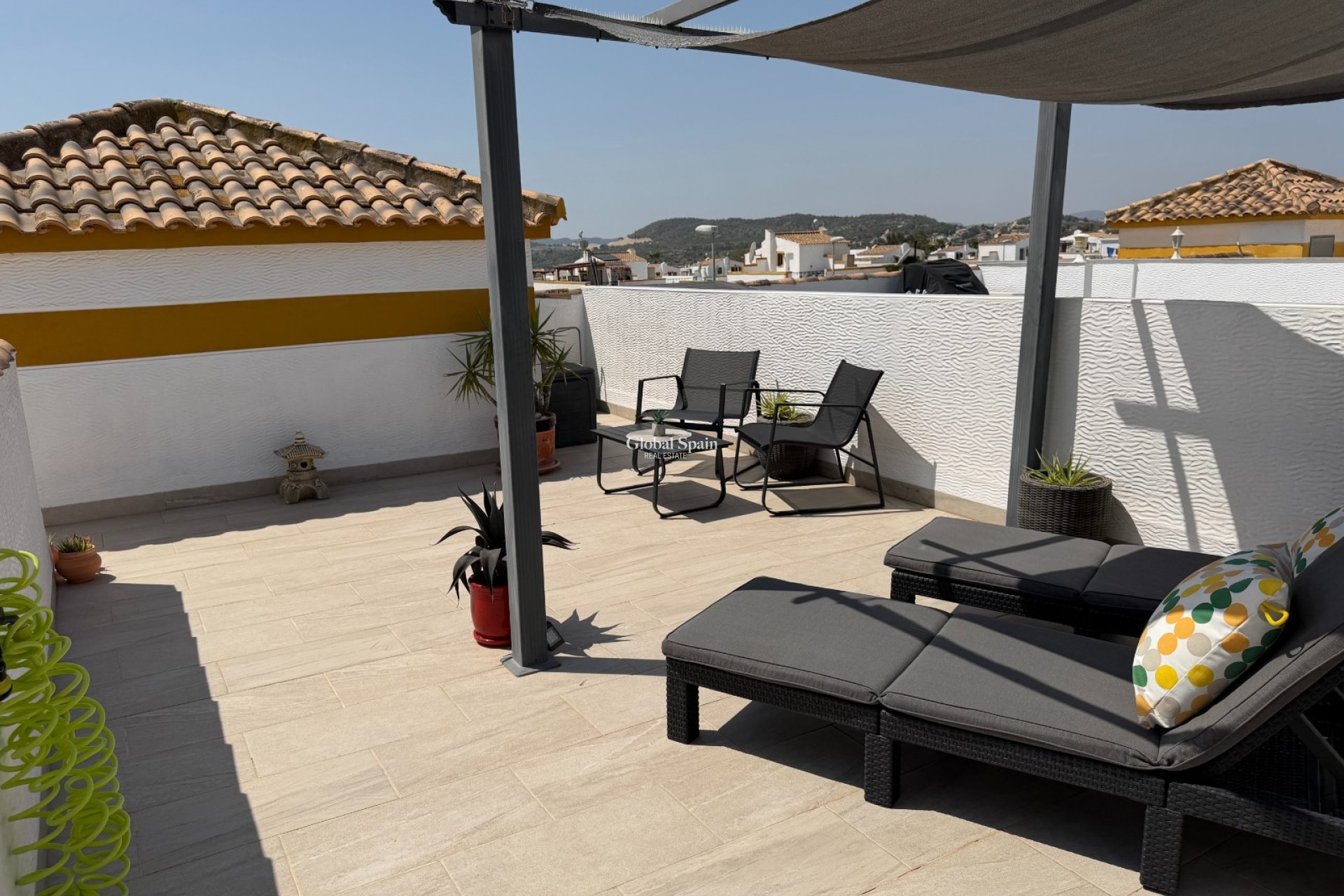 Revente - APPARTEMENT -
ORIHUELA - Entre Naranjos