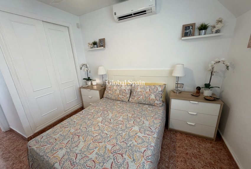 Revente - APPARTEMENT -
ORIHUELA - Entre Naranjos