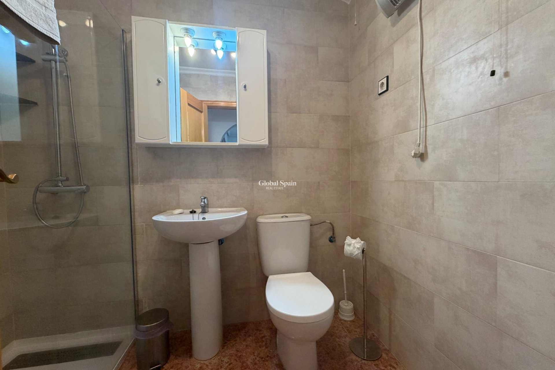 Revente - APPARTEMENT -
ORIHUELA - Entre Naranjos
