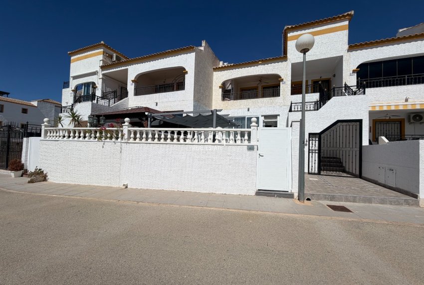 Revente - APPARTEMENT -
ORIHUELA - Entre Naranjos