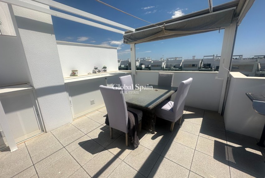 Revente - Appartement -
ORIHUELA - Entre Naranjos