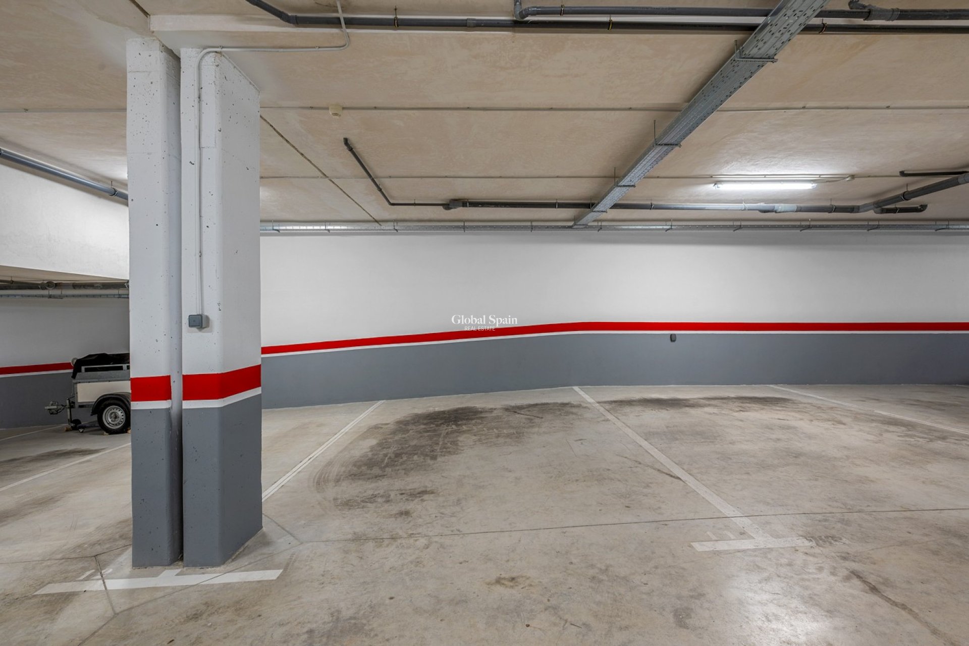 Revente - APPARTEMENT -
ORIHUELA - Inland