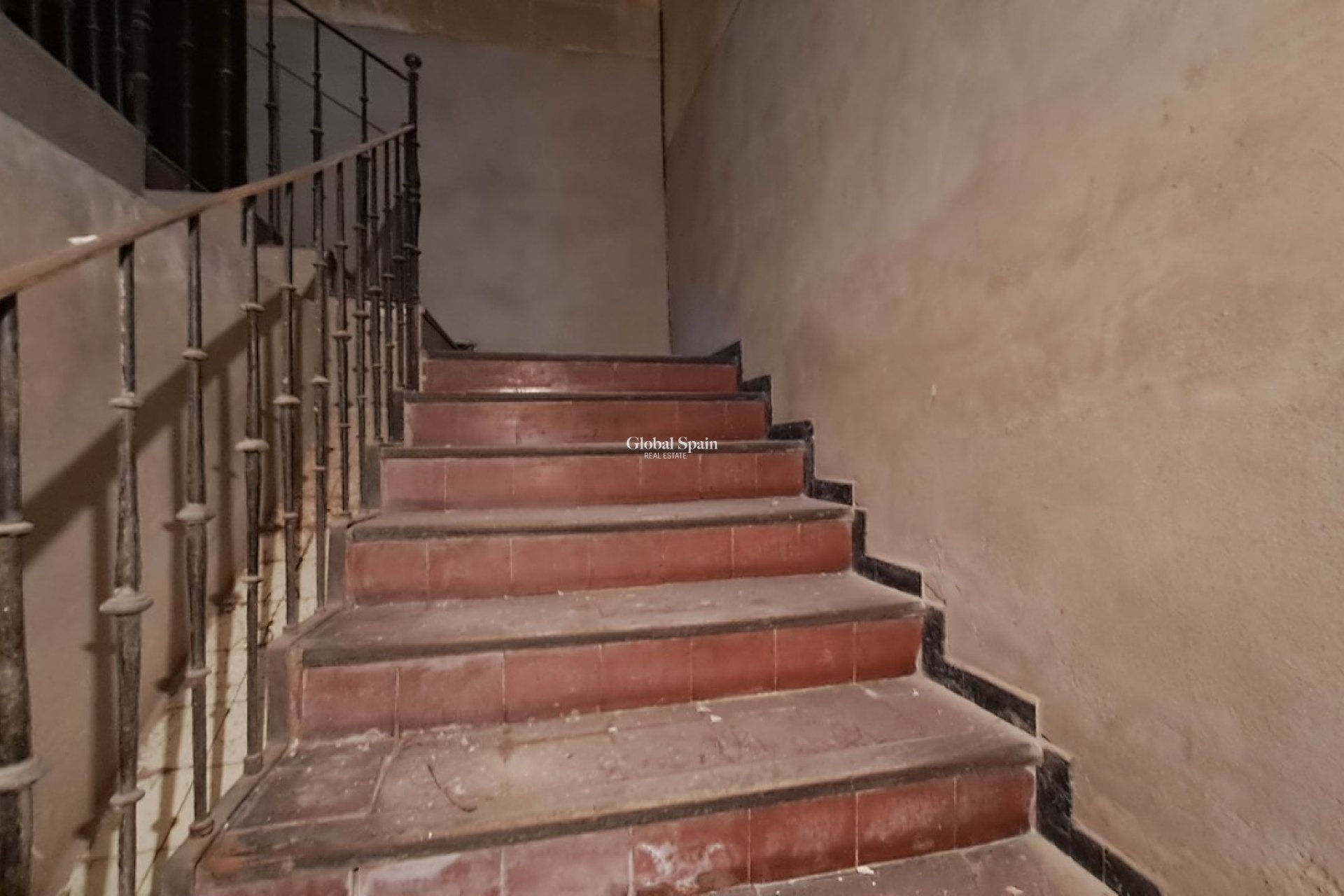 Revente - APPARTEMENT -
ORIHUELA - Inland